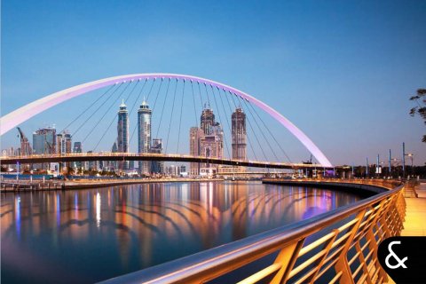 Apartment in Al Wasl, Dubai 6 bedrooms, 2531 sq.m. № 98408 - photo 7