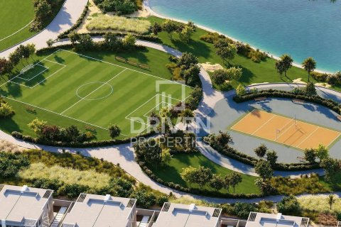 Villa in Dubai 4 bedrooms, 170.2 sq.m. № 137138 - photo 8