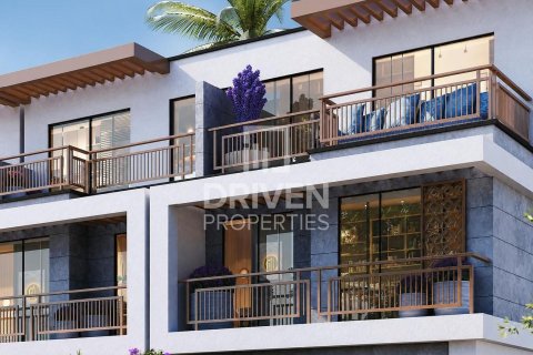 Villa in Dubai 4 bedrooms, 170.2 sq.m. № 137138 - photo 9
