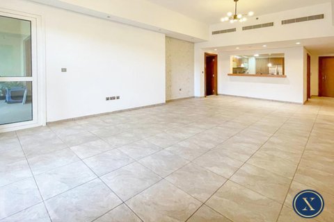 Appartement à Marina Residences, Palm Jumeirah, Dubai, 2 chambres, 161 m², № 46264 - photo 2