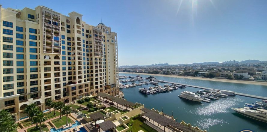 Appartement à Marina Residences, Palm Jumeirah, Dubai, 2 chambres, 161 m², № 46264