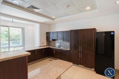 Appartement à The Crescent, Palm Jumeirah, Dubai, 3 chambres, 318 m², № 46262 - photo 8