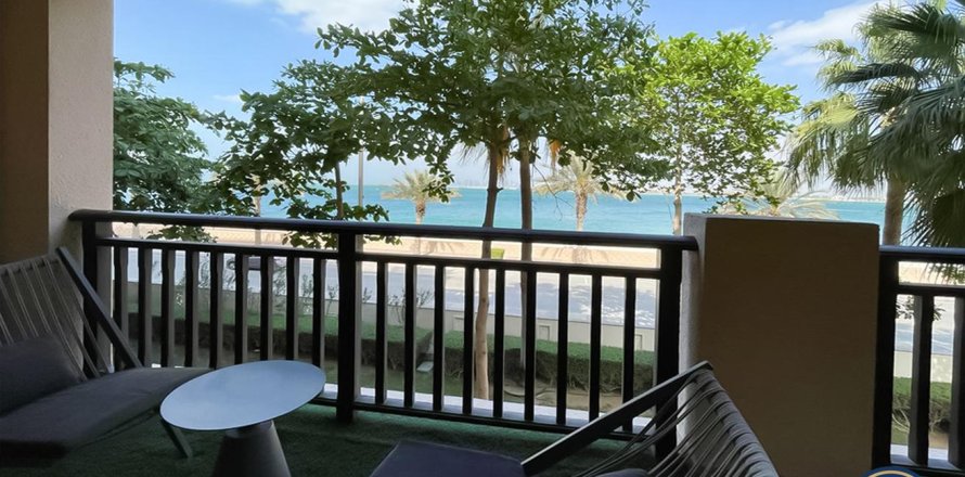 Appartement à Palm Jumeirah, Dubai, 2 chambres, 170 m², № 46265