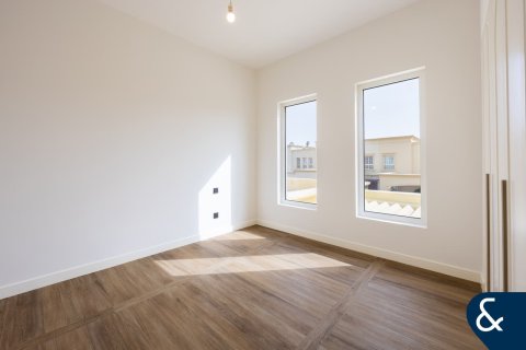 Купить виллу в The Springs, Дубай: 4 спальни, 210м², № 78854 - фото 14