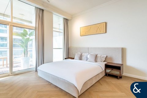 Apartamento en Scala Tower, Business Bay, Dubai, 1 dormitorio, 89 m², № 78853 - foto 2