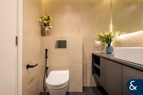 Apartamento en Scala Tower, Business Bay, Dubai, 1 dormitorio, 89 m², № 78853 - foto 5