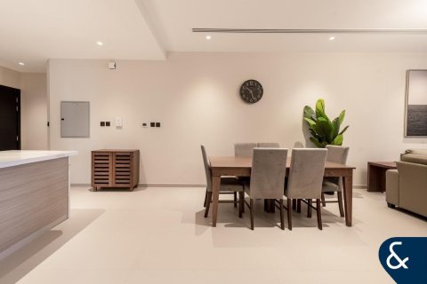 Appartement à Downtown Dubai (Downtown Burj Dubai), Dubai, 2 chambres, 114 m², № 91629 - photo 10