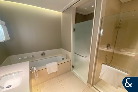 Снять в аренду квартиру в Даунтаун Дубай (Даунтаун Бурдж Дубай), Дубай: 2 спальни, 129м², № 91649 - фото 11