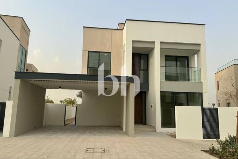 Townhouse in Arabian Ranches 3, Dubai 4 bedrooms, 381 sq.m. № 58711 - photo 1