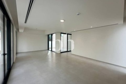 Townhouse in Arabian Ranches 3, Dubai 4 bedrooms, 381 sq.m. № 58711 - photo 3