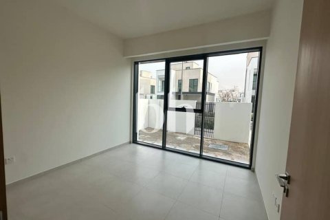 Townhouse in Arabian Ranches 3, Dubai 4 bedrooms, 381 sq.m. № 58711 - photo 13
