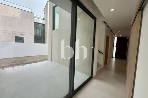 Townhouse in Arabian Ranches 3, Dubai 4 bedrooms, 381 sq.m. № 58711 - photo 10