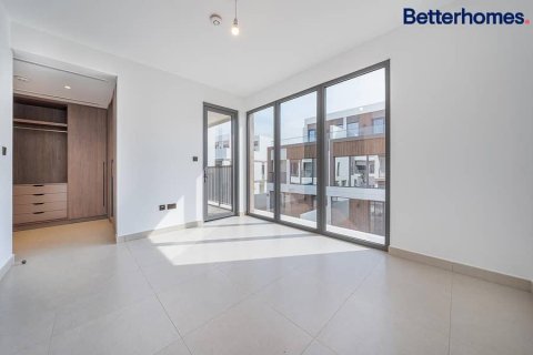 Villa in Tilal Al Ghaf, Dubai 4 bedrooms, 317 sq.m. № 57293 - photo 6