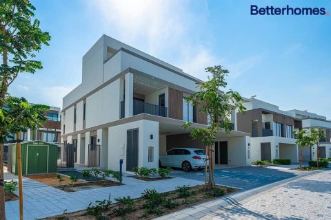 Villa in Tilal Al Ghaf, Dubai 4 bedrooms, 317 sq.m. № 57293 - photo 13