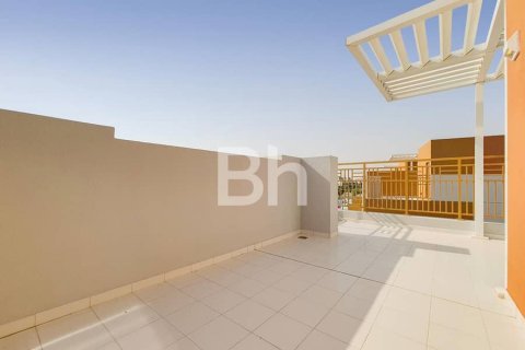 Townhouse in DAMAC Hills (Akoya by DAMAC), Dubai 3 bedrooms, 170 sq.m. № 57268 - photo 3