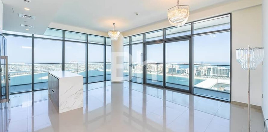 Apartment in Dubai Harbour, Dubai 3 bedrooms, 179 sq.m. № 57269