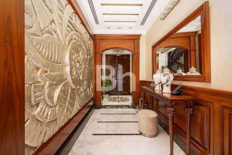 Villa à The Villa, Dubai, 4 chambres, 571 m², № 57272 - photo 1