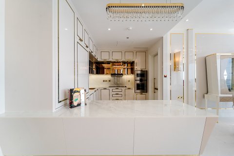 Apartment in Palm Jumeirah, Dubai 3 bedrooms, 317 sq.m. № 96943 - photo 27