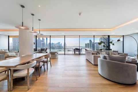 Apartment in Palm Jumeirah, Dubai 4 bedrooms, 538 sq.m. № 96946 - photo 4