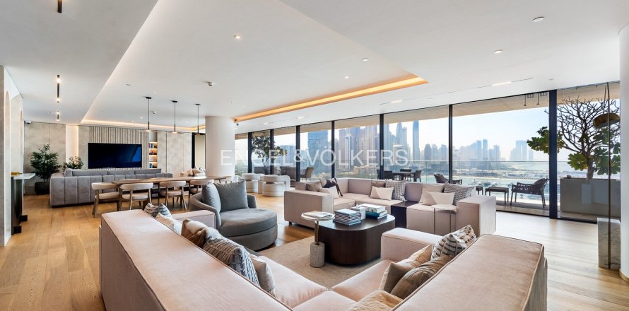 Apartment in Palm Jumeirah, Dubai 4 bedrooms, 538 sq.m. № 96946