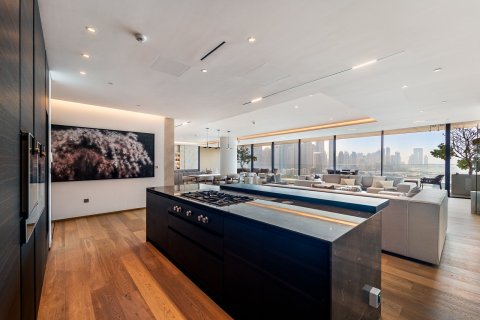 Apartment in Palm Jumeirah, Dubai 4 bedrooms, 538 sq.m. № 96946 - photo 14