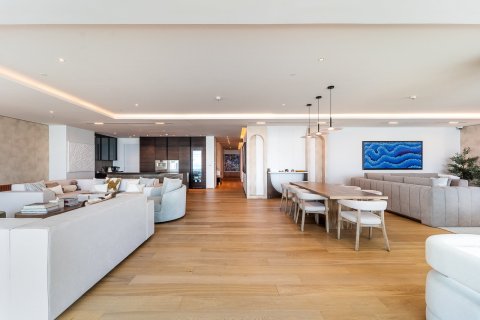 Apartment in Palm Jumeirah, Dubai 4 bedrooms, 538 sq.m. № 96946 - photo 12