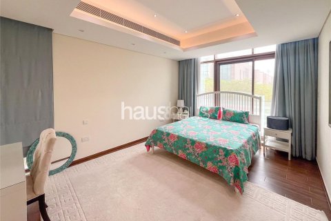 Снять в аренду виллу в Meydan, Дубай: 6 спален, 586м², № 44884 - фото 9
