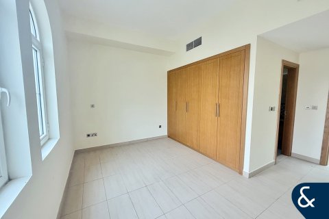 Villa in Legacy Nova Villas, Jumeirah Park, Dubai 4 bedrooms, 516 sq.m. № 76615 - photo 8