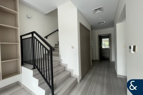 Townhouse in DAMAC Hills (Akoya by DAMAC), Dubai 3 bedrooms, 150 sq.m. № 76617 - photo 5