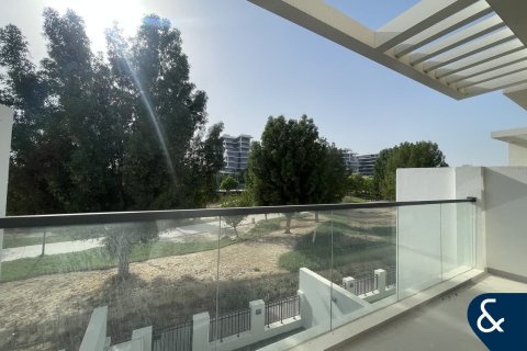 Townhouse in DAMAC Hills (Akoya by DAMAC), Dubai 3 bedrooms, 150 sq.m. № 76617 - photo 18