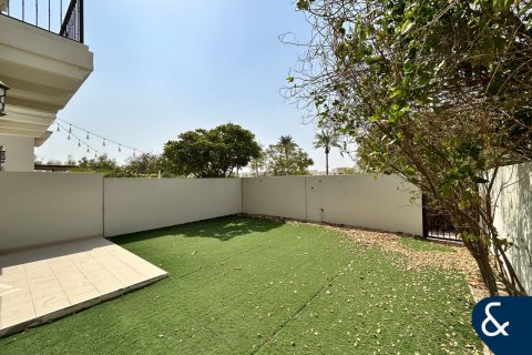 Villa in Mira, Reem, Dubai 3 bedrooms, 203 sq.m. № 76613 - photo 4