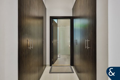 Villa in DAMAC Hills (Akoya by DAMAC), Dubai 6 bedrooms, 1000 sq.m. № 76612 - photo 9