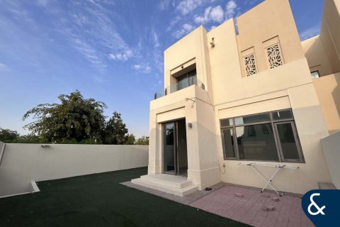 Villa in Mira Oasis, Reem, Dubai 3 bedrooms, 281 sq.m. № 76616 - photo 8