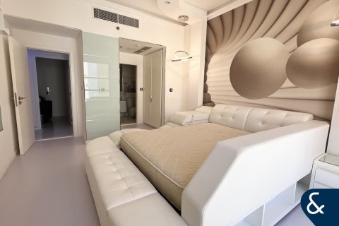 Apartment in Shams, Jumeirah Beach Residence, Dubai 2 bedrooms, 128 sq.m. № 76618 - photo 9