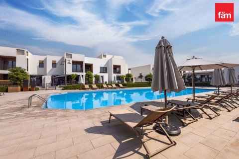 Townhouse in Dubai 3 bedrooms, 200.5 sq.m. № 84703 - photo 2