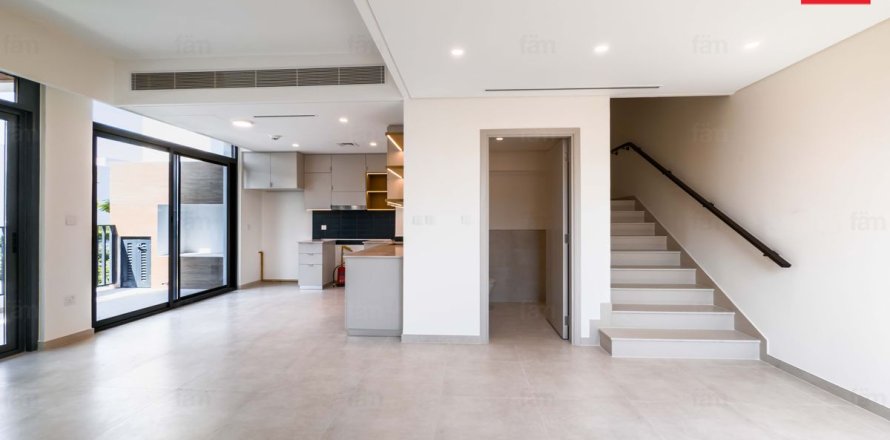 Townhouse in Dubai 3 bedrooms, 200.5 sq.m. № 84703