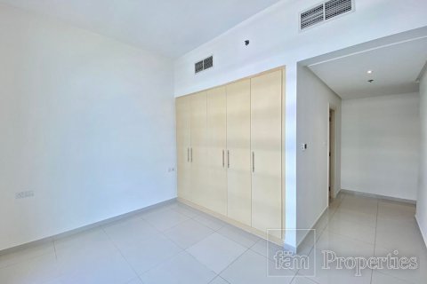 Снять в аренду квартиру в Дубае: 3 спальни, 193.1м², № 84690 - фото 8