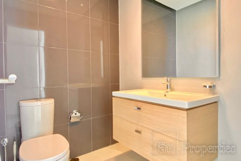 Снять в аренду квартиру в Дубае: 3 спальни, 193.1м², № 84690 - фото 12