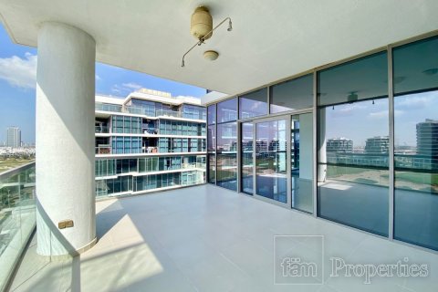 Снять в аренду квартиру в Дубае: 3 спальни, 193.1м², № 84690 - фото 7