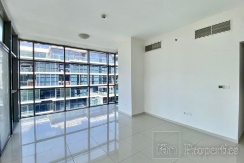 Снять в аренду квартиру в Дубае: 3 спальни, 193.1м², № 84690 - фото 5