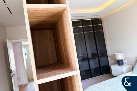 Villa en Springs 12, The Springs, Dubai, 3 dormitorios, 228 m², № 75509 - foto 30