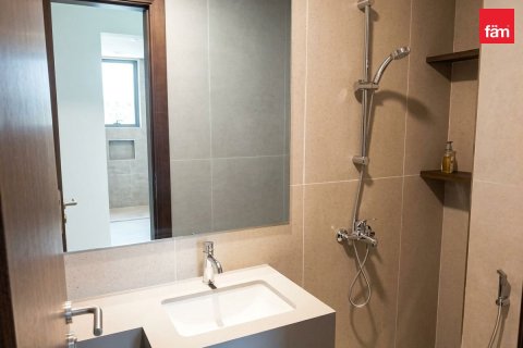 Apartment in Al Furjan, Dubai 2 bedrooms, 111.1 sq.m. № 137752 - photo 8