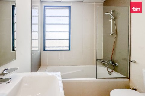 Townhouse in Dubai 4 bedrooms, 174.8 sq.m. № 137754 - photo 4