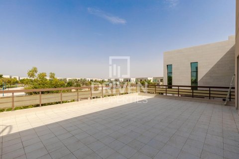 Villa en Meydan, Dubai, 5 dormitorios, 961 m², № 20619 - foto 2