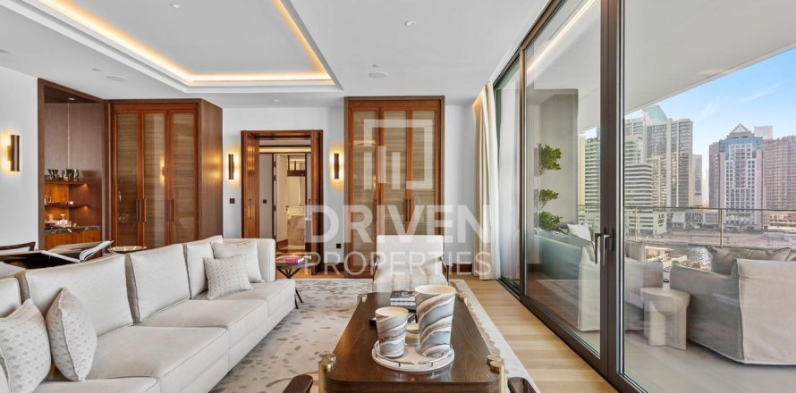 Apartment in Dorchester Collection Dubai, Business Bay, Dubai 2 bedrooms, 369 sq.m. № 20571