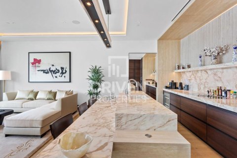 Apartment in Dorchester Collection Dubai, Business Bay, Dubai 2 bedrooms, 369 sq.m. № 20571 - photo 21