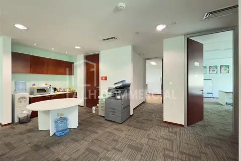 Office in Sheikh Zayed Road, Dubai 1 room, 534 sq.m. № 92752 - photo 5
