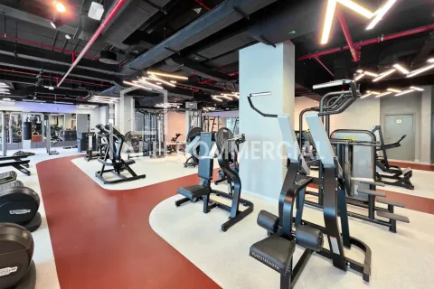 Commercial property in Meydan, Dubai 1 room, 1674 sq.m. № 92751 - photo 12