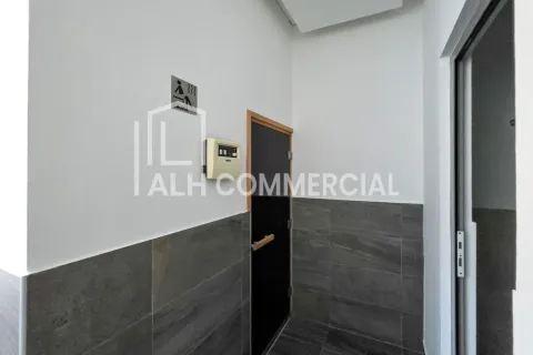 Commercial property in Meydan, Dubai 1 room, 1674 sq.m. № 92751 - photo 5