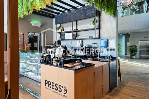 Commercial property in Meydan, Dubai 1 room, 1674 sq.m. № 92751 - photo 3